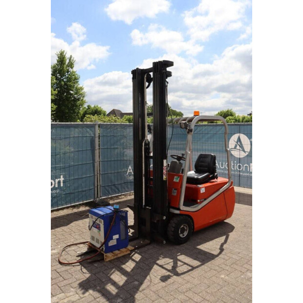 2005 BT CBE 15T-40938448