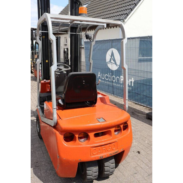 2005 BT CBE 15T-40938460