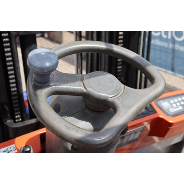 2005 BT CBE 15T-40938466