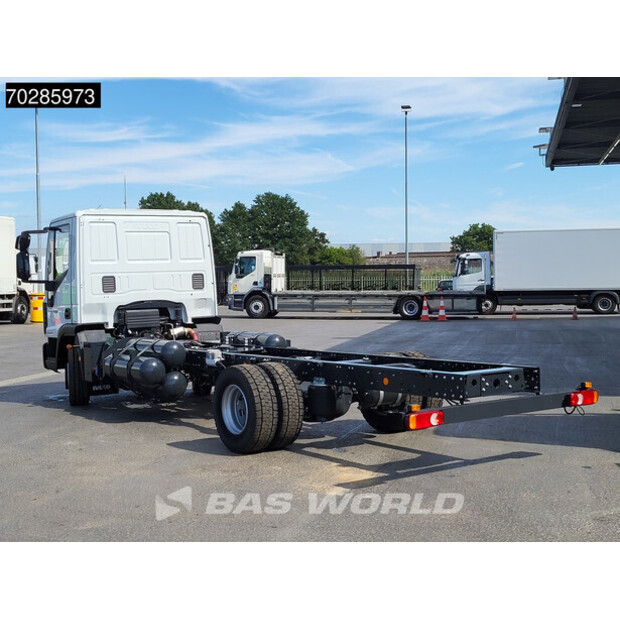 2025 ايفكو Eurocargo 120LE210-40940100