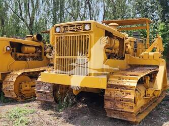 صورة ل معدات خطوط الأنابيب 1990 كوماتسو D155C