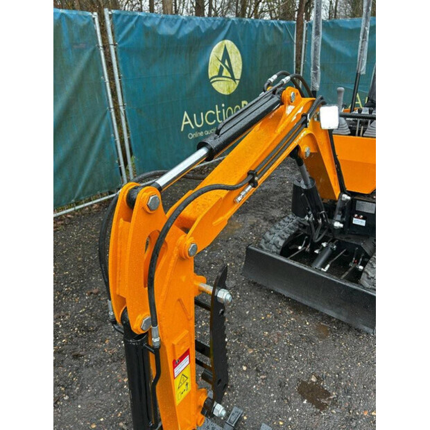 2024 Beartrac HT10-40955037