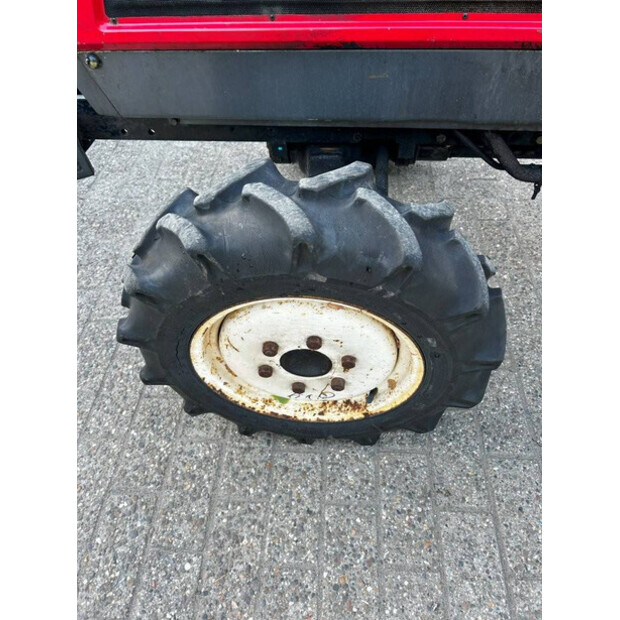 YANMAR F20D-40955315