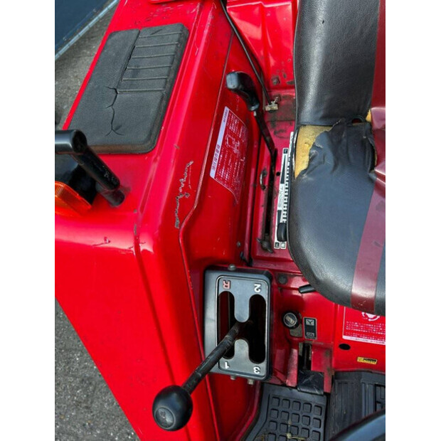 YANMAR F20D-40955320