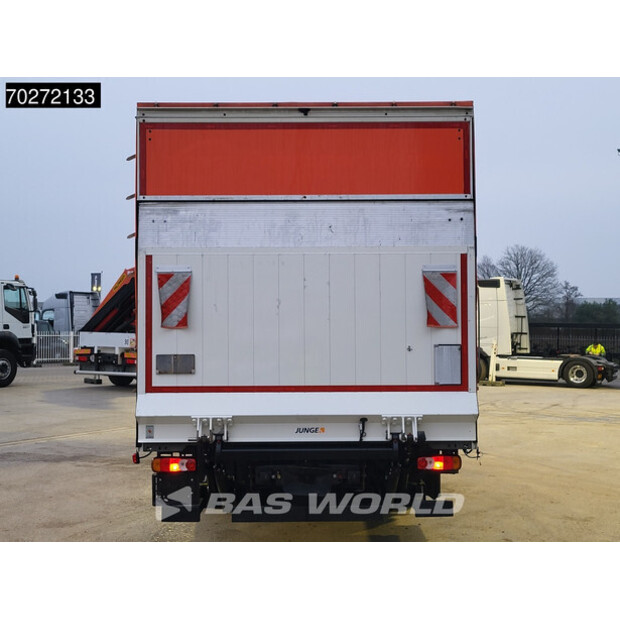 2020 Renault D240-40955364