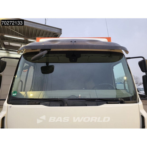 2020 Renault D240-40955375