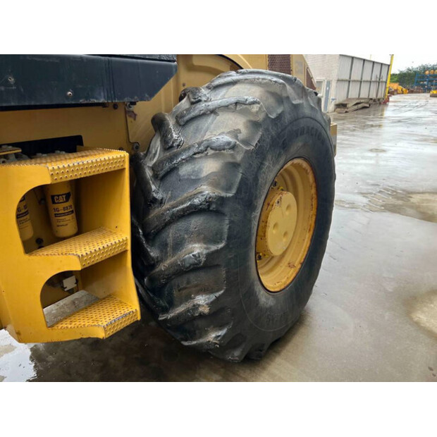 2011 Caterpillar CP76-40956222