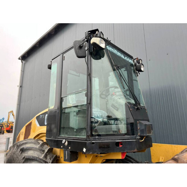 2011 Caterpillar CP76-40956224
