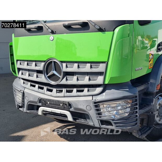 2015 مرسيدس بنز Arocs 1830-40957201