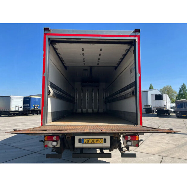 2014 DAF LF 220 FA-40958524