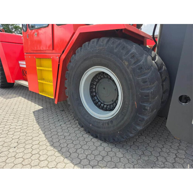 2000 KALMAR DCB32 RoRo-40958525