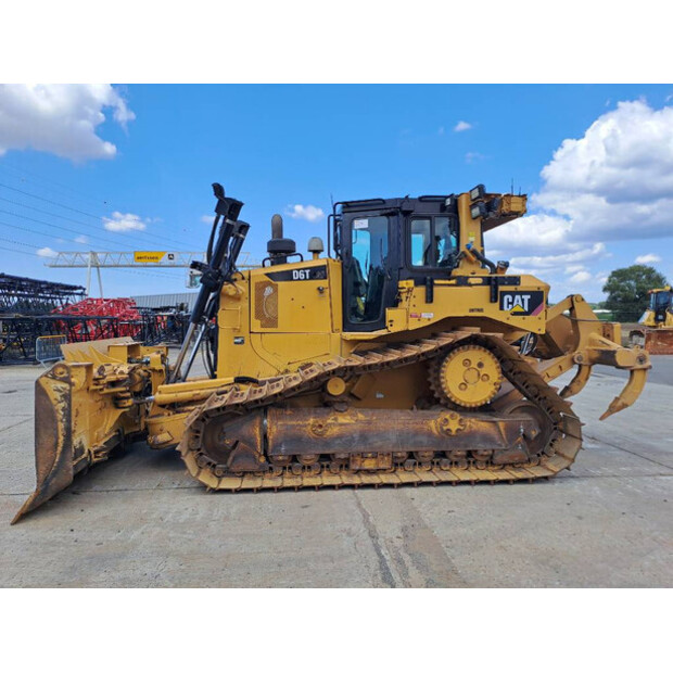 2018 Caterpillar D6T LGP-40958575