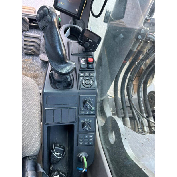 2017 Volvo EC300EL-40961836