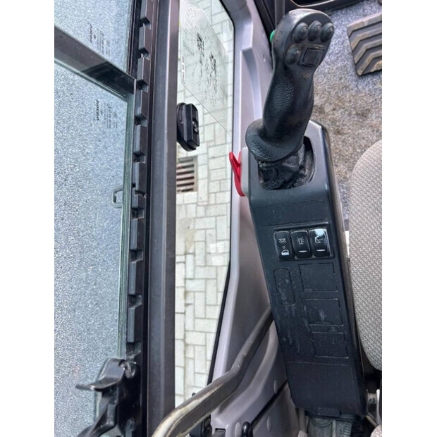 2017 Volvo EC300EL-40961838