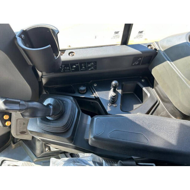 2020 كاتربيلر D5 LGP-40962243
