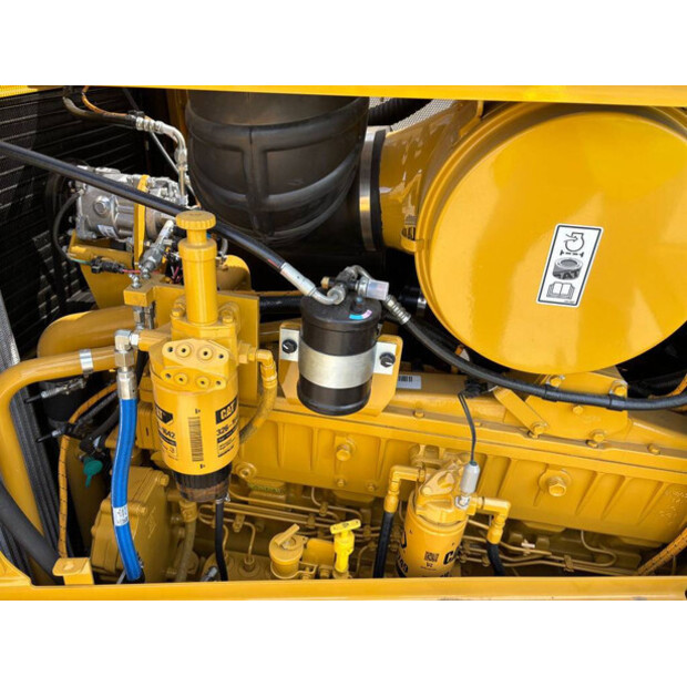 2023 Caterpillar D8R-40962458