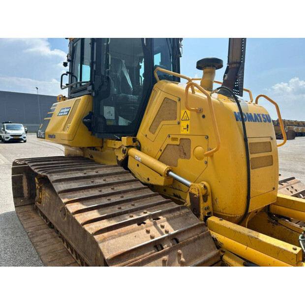 2018 Komatsu D61PXI-24-40962698