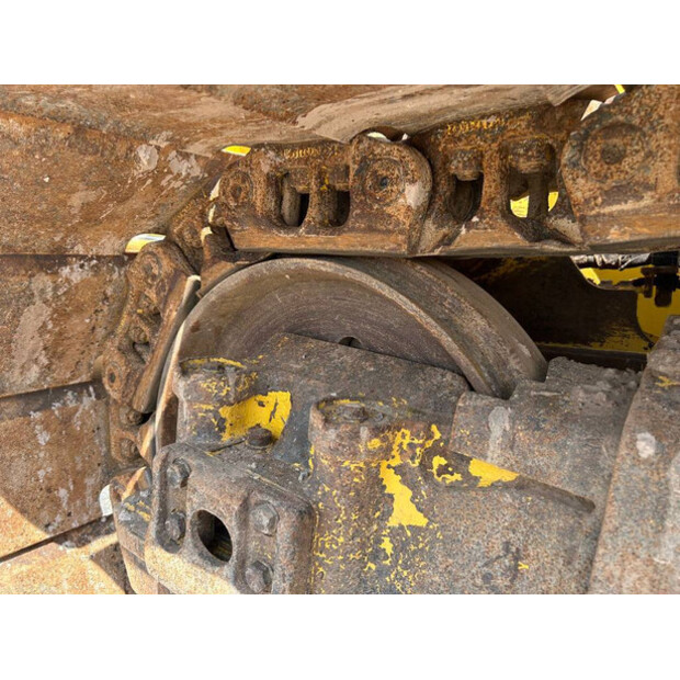 2018 Komatsu D61PXI-24-40962702