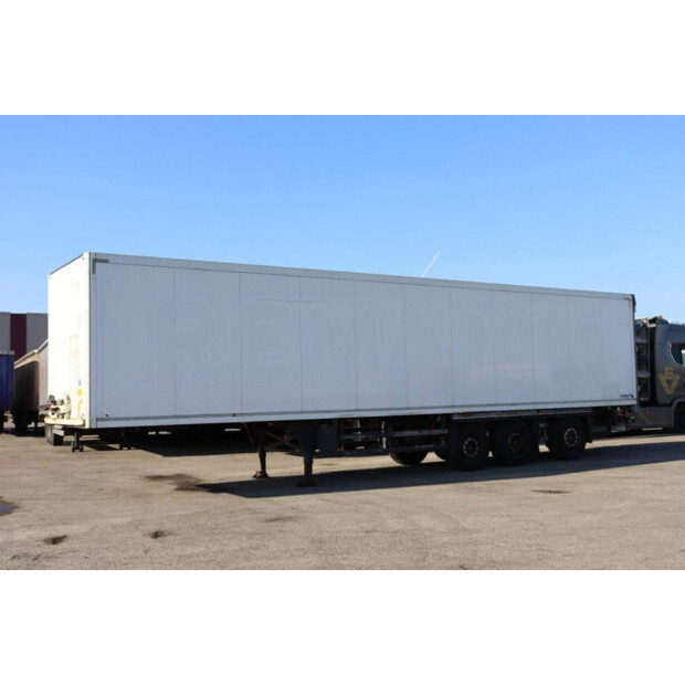 Schmitz Cargobull SKO 24-40962878