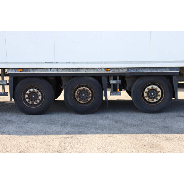 Schmitz Cargobull SKO 24-40962893