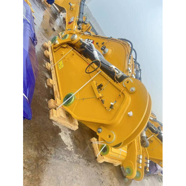 2023 كاتربيلر 374-40963088