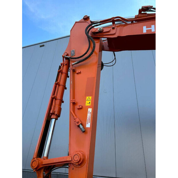 2021 Hitachi ZX225USLC-6-40963146