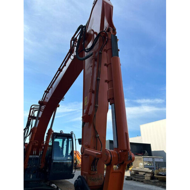 2021 Hitachi ZX225USLC-6-40963147