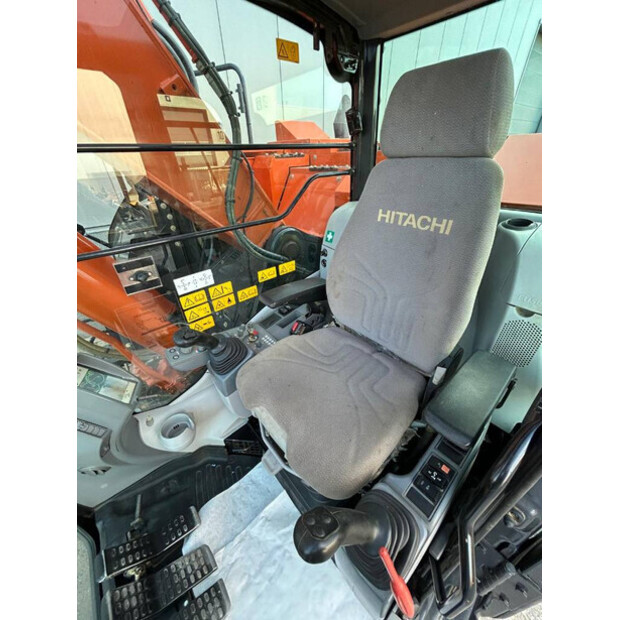 2021 Hitachi ZX225USLC-6-40963156