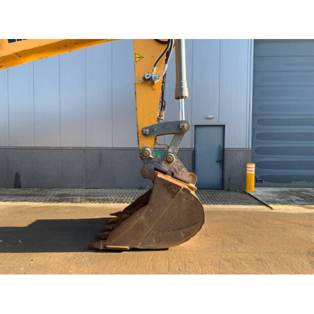 2014 Liebherr R946LC-40963247