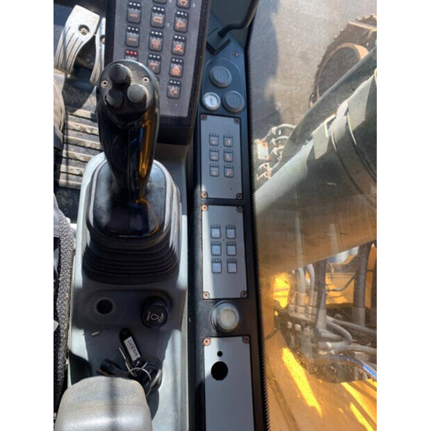 2014 Liebherr R946LC-40963256