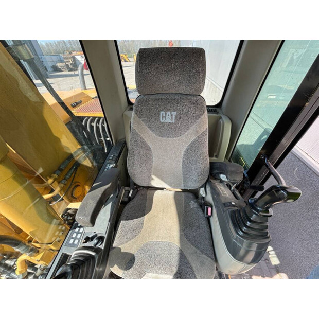 2004 Caterpillar M313C-40963894