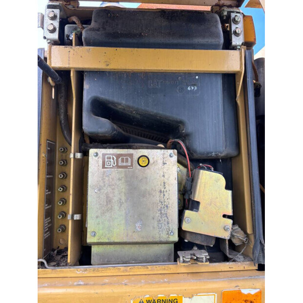 2004 Caterpillar M313C-40963902