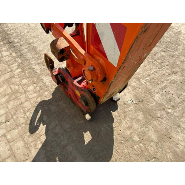 2015 Hitachi ZX140W-5B-40964098