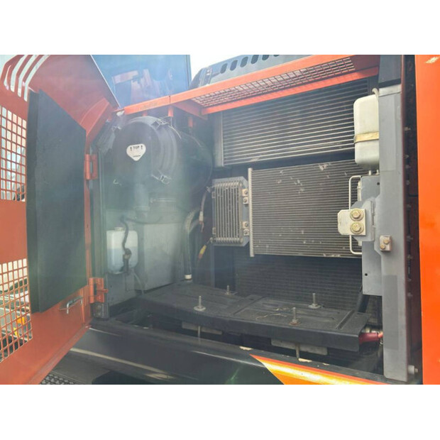 2015 Hitachi ZX140W-5B-40964110
