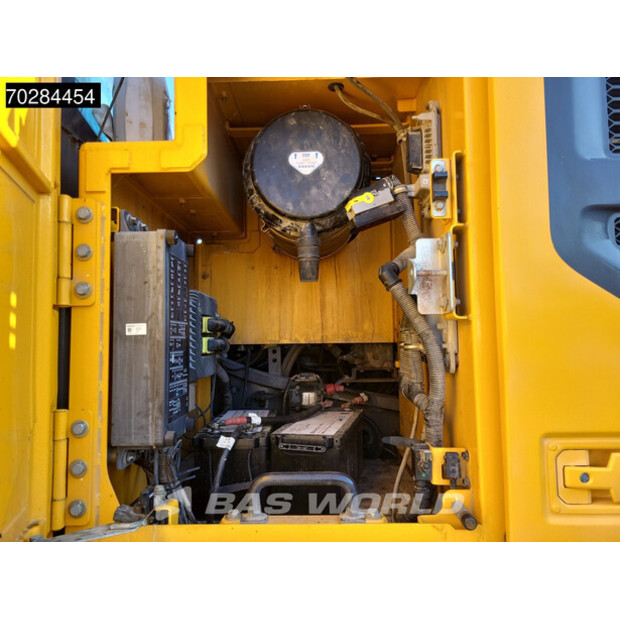 2015 Volvo EC300EL-40965261