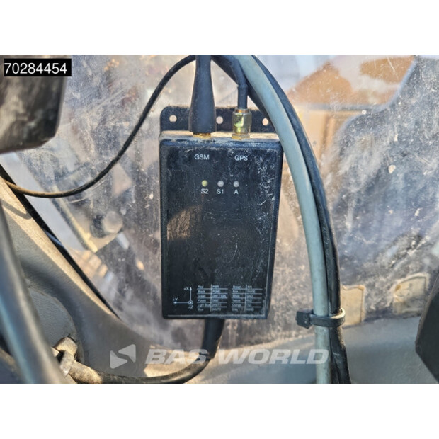 2015 Volvo EC300EL-40965275