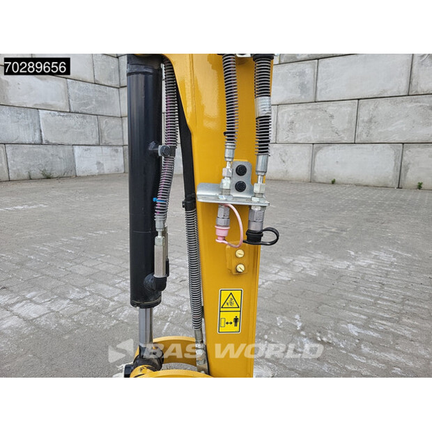 2022 Caterpillar 301.6-40965290