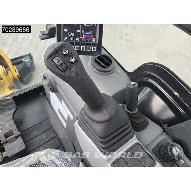 2022 Caterpillar 301.6-40965303