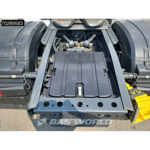 2019 Mercedes-Benz Actros 1848-40965478