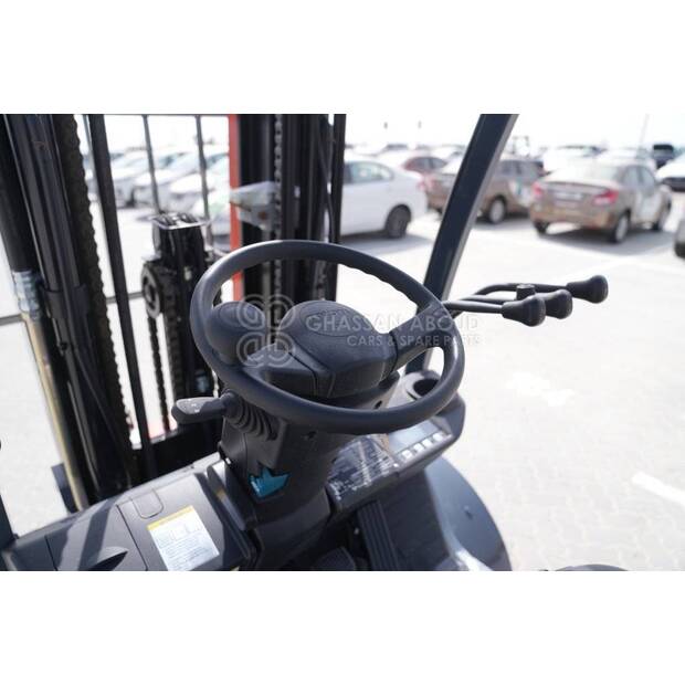 2025 Toyota TF33L35-40972266