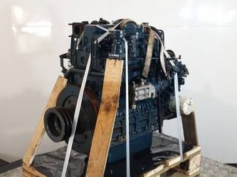 kubota-engine-industrial-d1005-1272535-40975174