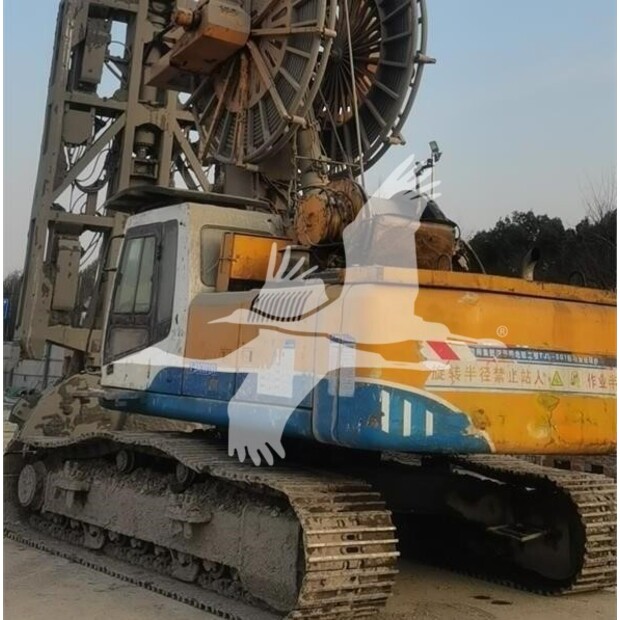2008 باوور GB34-40976911