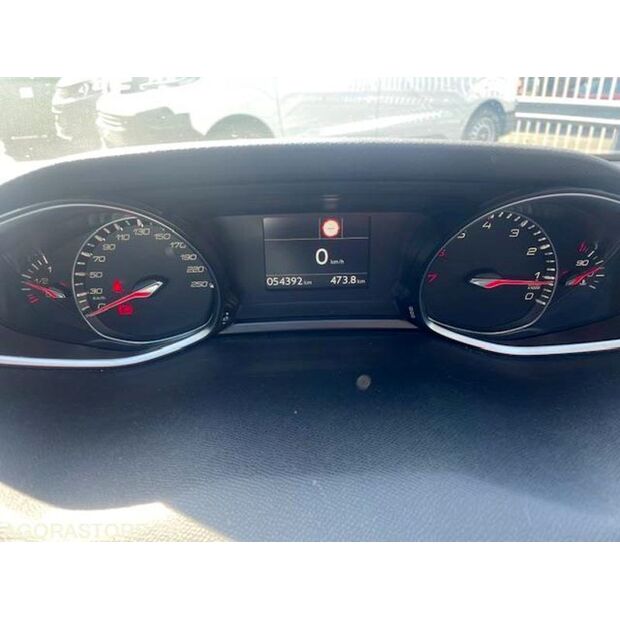 2018 Peugeot 308-40982237