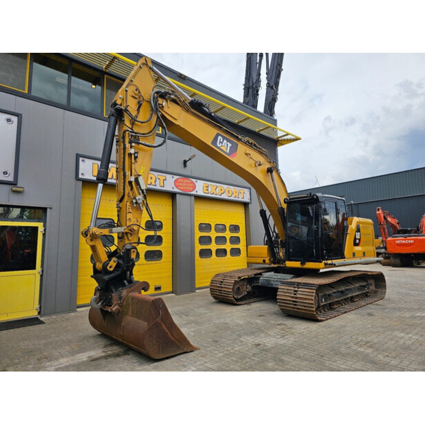 2018 Caterpillar 323-40982564