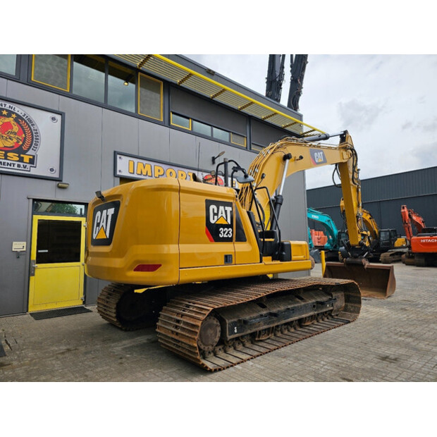 2018 Caterpillar 323-40982567