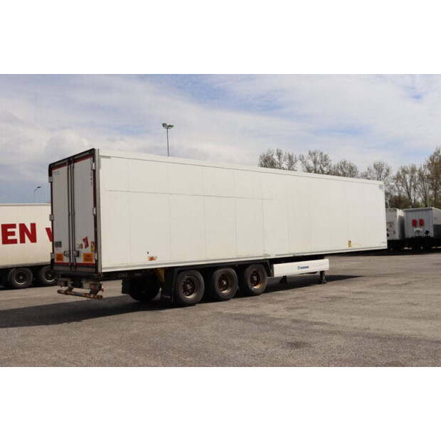 2014 Krone Cool Liner-40983549