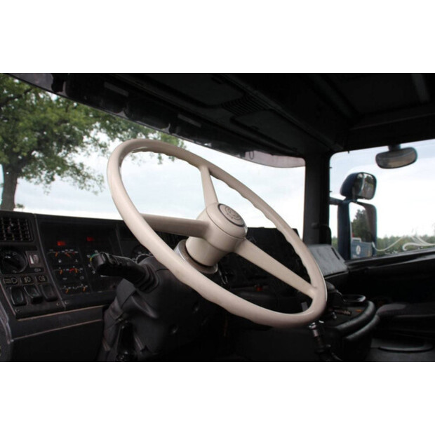 2002 سكانيا Topline 164L 480-40983811