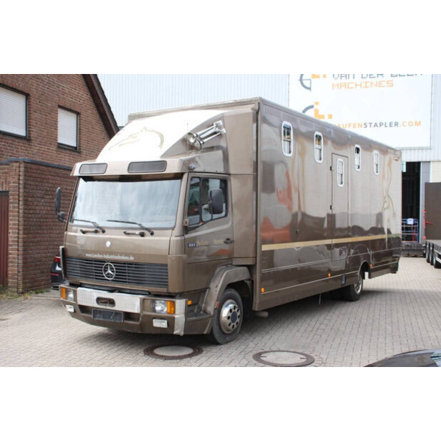 Mercedes-Benz 817-40984096