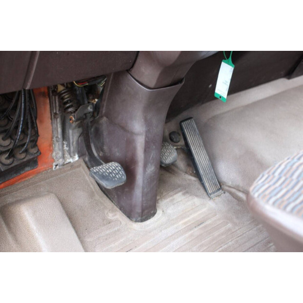 Mercedes-Benz 817-40984117