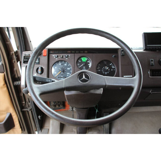 Mercedes-Benz 817-40984119
